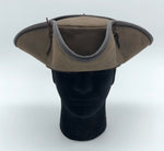 Tricorne en cuir